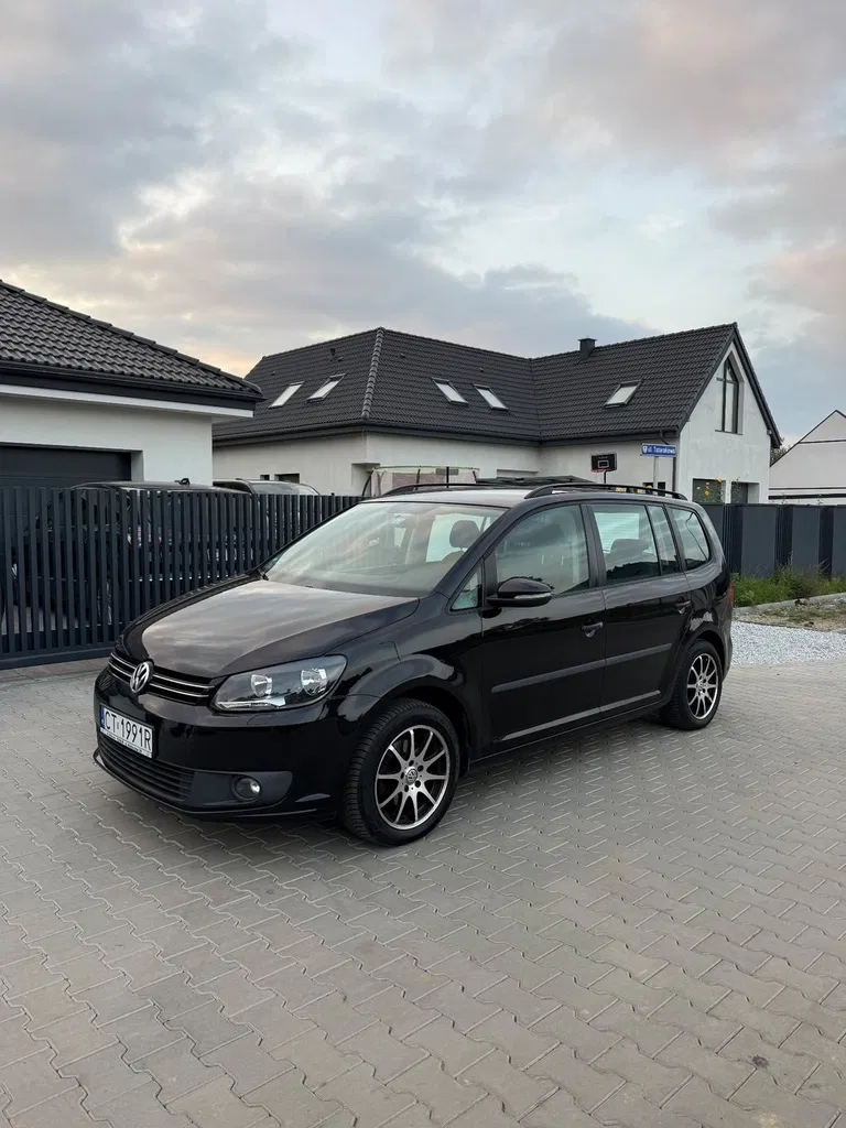Zdjęcie: 2014 Volkswagen Touran