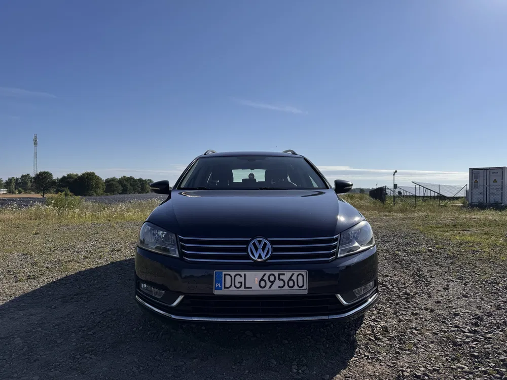 Zdjęcie: 2011 Volkswagen Passat