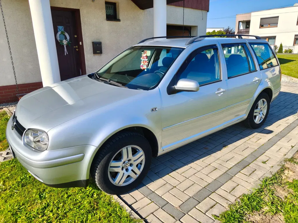 Zdjęcie: 2004 Volkswagen Golf