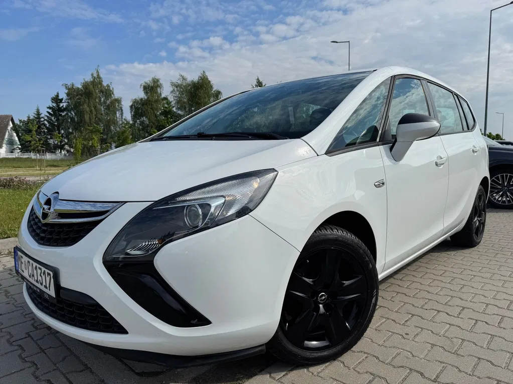 Zdjęcie: 2015 Opel Zafira