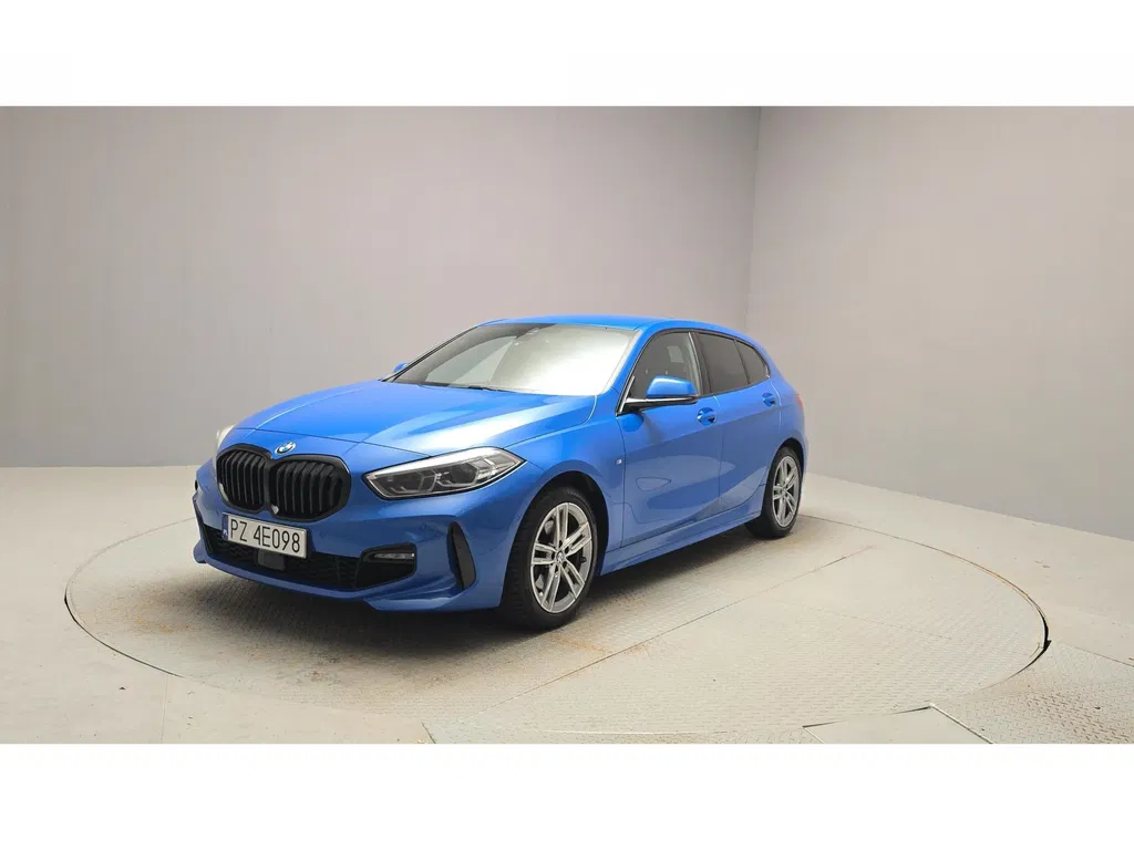 Zdjęcie: 2023 BMW Seria 1