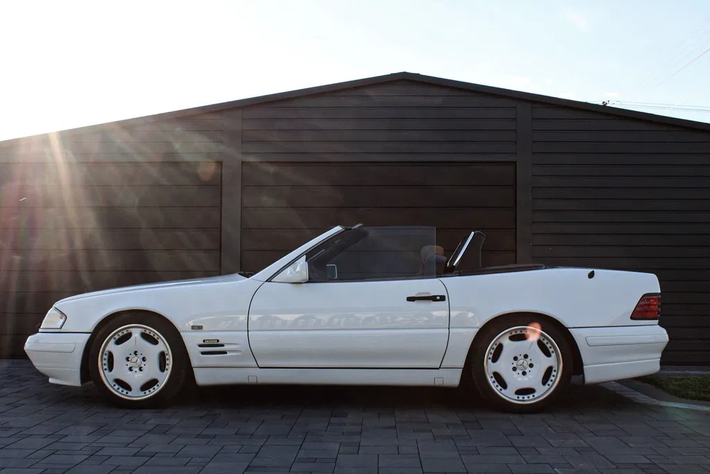 Zdjęcie: 1996 Mercedes-Benz SL Klasa