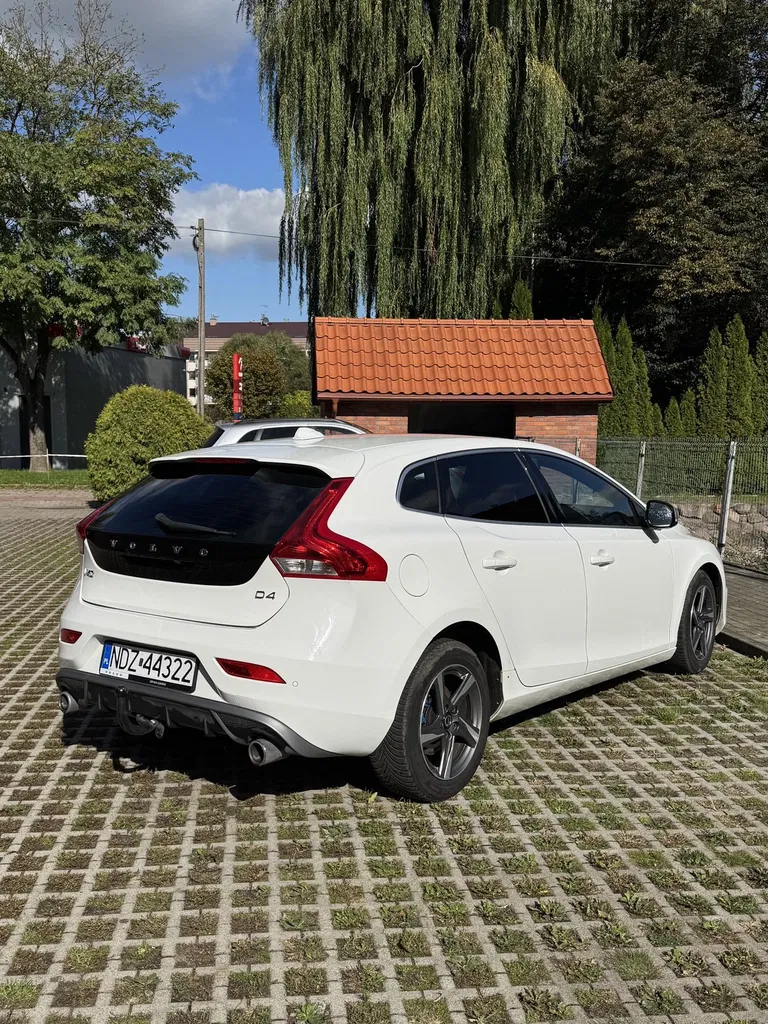 Zdjęcie: 2014 Volvo V40