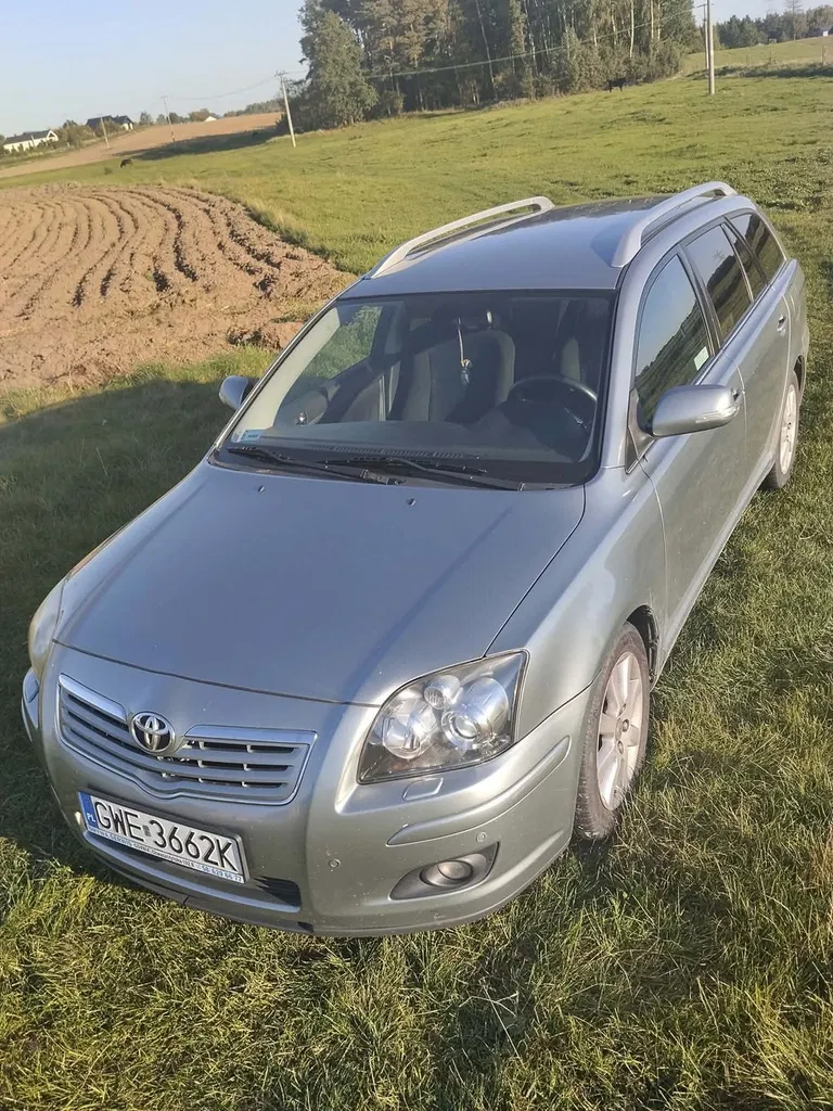 Zdjęcie: 2008 Toyota Avensis