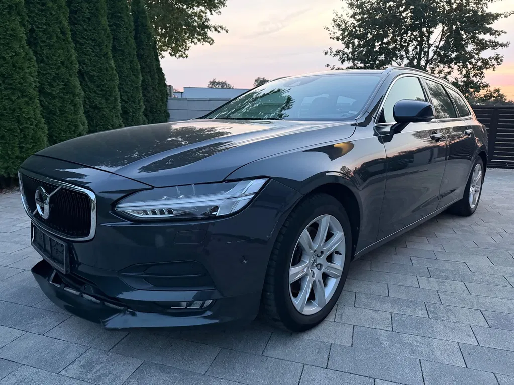 Zdjęcie: 2017 Volvo V90