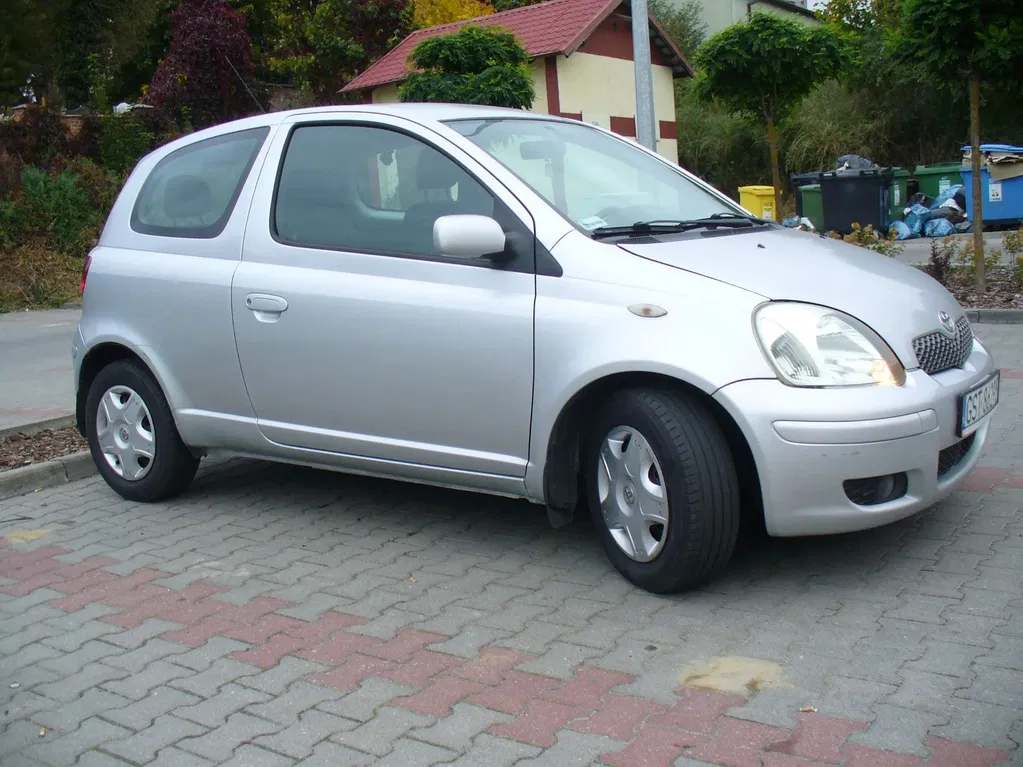 Zdjęcie: 2005 Toyota Yaris