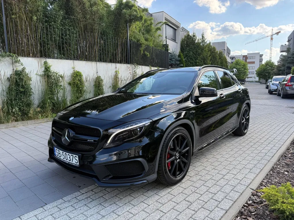 Zdjęcie: 2016 Mercedes-Benz GLA