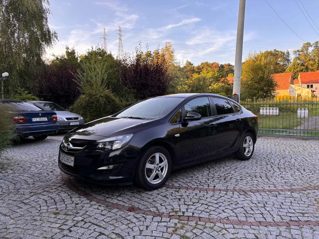 Zdjęcie: 2016 Opel Astra