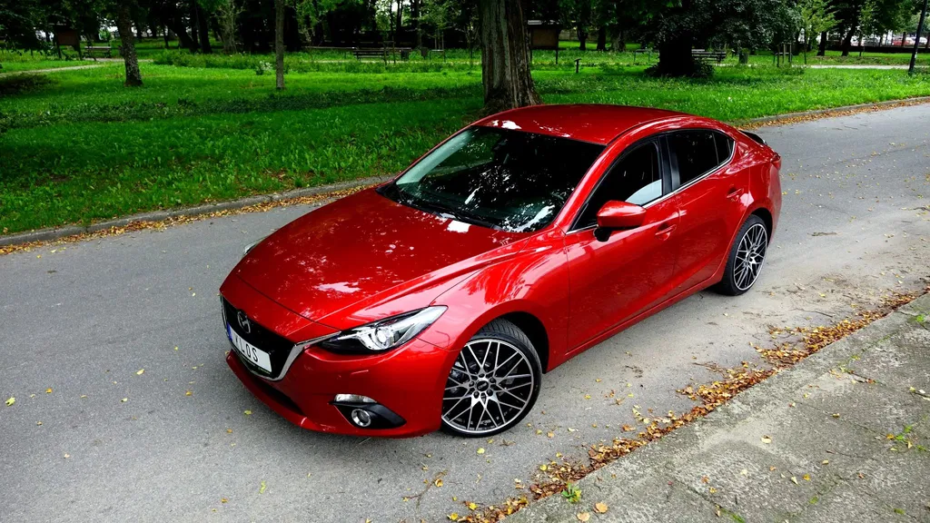 Zdjęcie: 2015 Mazda 3