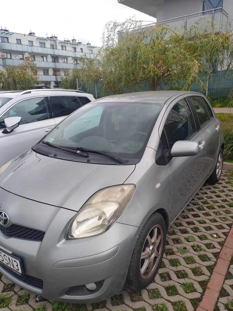 Zdjęcie: 2010 Toyota Yaris