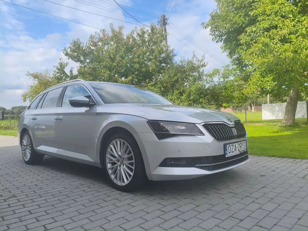 Zdjęcie: 2017 Skoda Superb