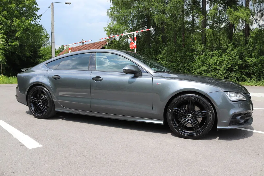 Zdjęcie: 2014 Audi A7 Sportback