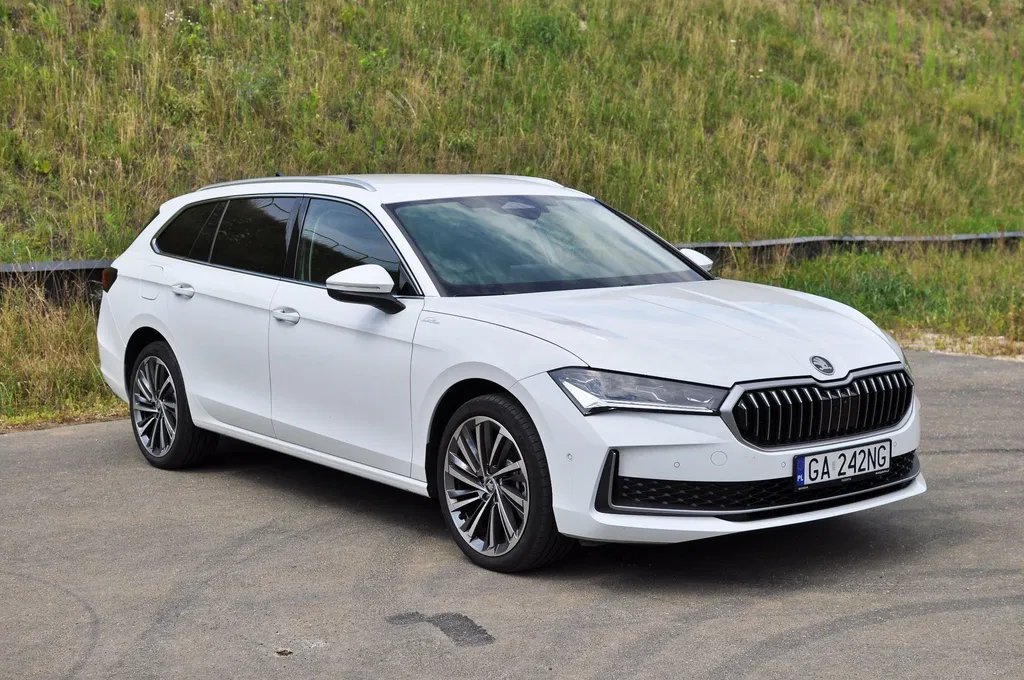 Zdjęcie: 2026 Skoda Superb