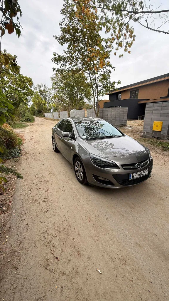 Zdjęcie: 2017 Opel Astra